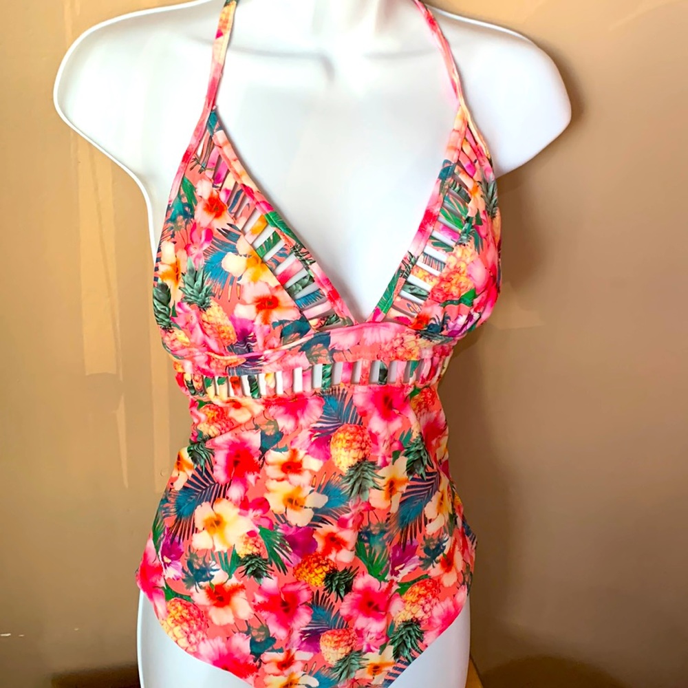 One piece bathing suit